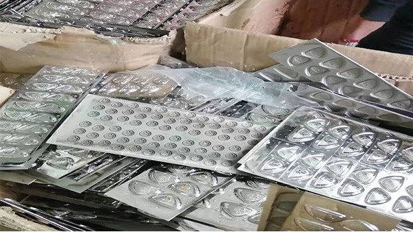 年關(guān)在即，聯(lián)開金屬處理深圳商標(biāo)鎳回收貨品一批